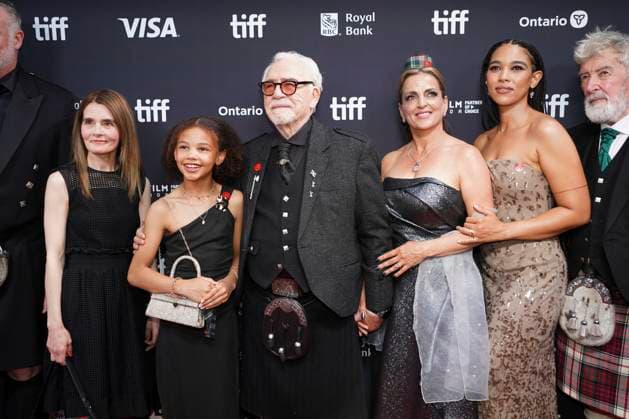September 11, 2025, Toronto, Ontario, Canada: (L-R) Shirley Henderson, Alexandra Wilkie, Brian Cox, Nicole Ansari-Cox and Alexandra Shipp attend the red carpet for the Ã¢â‚¬ËœGlenrothanÃ¢â‚¬â ¢ premiere during the 2025 Toronto International Film Festival at Roy Thomson Hall. on September 11, 2025 in Toronto, Canada. Toronto Canada - ZUMAe321 20250911_zea_e321_019 Copyright: xLeonardoxRamirezx