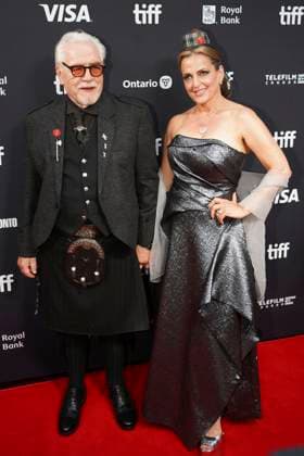 September 11, 2025, Toronto, Ontario, Canada: (L-R) Brian Cox and Nicole Ansari-Cox attend the red carpet for the Ã¢â‚¬ËœGlenrothanÃ¢â‚¬â ¢ premiere during the 2025 Toronto International Film Festival at Roy Thomson Hall. on September 11, 2025 in Toronto, Canada. Toronto Canada - ZUMAe321 20250911_zea_e321_072 Copyright: xLeonardoxRamirezx