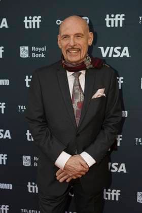September 11, 2025, Toronto, Ontario, Canada: Paul Campanella attends the red carpet for the Ã¢â‚¬ËœEasy s WaltzÃ¢â‚¬â ¢ premiere during the 2025 Toronto International Film Festival at Roy Thomson Hall. on September 11, 2025 in Toronto, Canada. Toronto Canada - ZUMAe321 20250911_zea_e321_104 Copyright: xLeonardoxRamirezx