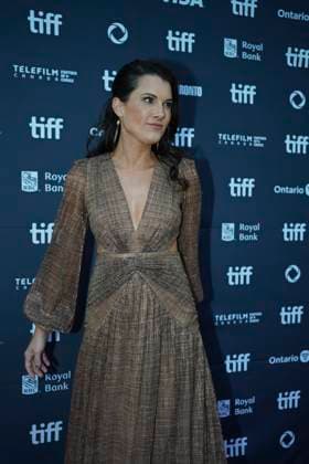 September 11, 2025, Toronto, Ontario, Canada: Dana Zajaros attends the red carpet for the Ã¢â‚¬ËœEasy s WaltzÃ¢â‚¬â ¢ premiere during the 2025 Toronto International Film Festival at Roy Thomson Hall. on September 11, 2025 in Toronto, Canada. Toronto Canada - ZUMAe321 20250911_zea_e321_077 Copyright: xLeonardoxRamirezx
