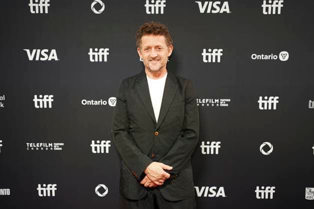 2025 Toronto International Film Festival - ˜Adulthood™ Premiere Alex Winter attends the red carpet for the ˜Adulthood™ premiere during the 2025 Toronto International Film Festival at Roy Thomson Hall. on September 11, 2025 in Toronto, Canada. (Photo by Leonardo Ramirez Eyepix Group) Copyright: xLeonardoxRamirez xEyepixxGroupx LR_11092025_170074