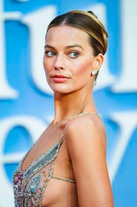 Margot Robbie at the European premiere of the movie A Big Bold Beautiful Journey at the Odeon Luxe Leicester Square London, 11 09 2025 Foto:xJ.xEdwardsx xFuturexImagex journey_5937