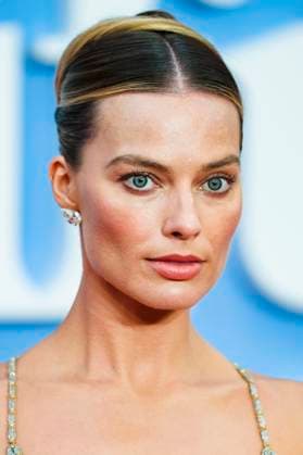 Margot Robbie at the European premiere of the movie A Big Bold Beautiful Journey at the Odeon Luxe Leicester Square London, 11 09 2025 Foto:xJ.xEdwardsx xFuturexImagex journey_5944