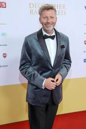 abb Thorsten Schorn Presenter on the red carpet at the German Radio Award 2025 ceremony at the Neue Flora on 11 09 2025 in Hamburg Hamburg Germany