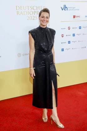 abb Anja Reschke presenter as a guest on the red carpet at the German Radio Award 2025 ceremony at the Neue Flora on 11 09 2025 in Hamburg Hamburg Germany