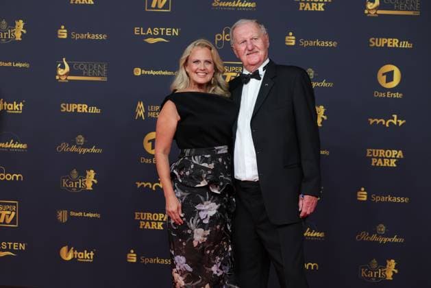 Presentation of the Golden Hen 2025 Barbara Schöneberger German television presenter, nominee in the Entertainment category on the red carpet Presentation of the Golden Hen 2025 on 12 09 2025 at Leipziger Messe, Hall 1 Leipzig, Saxony, Germany