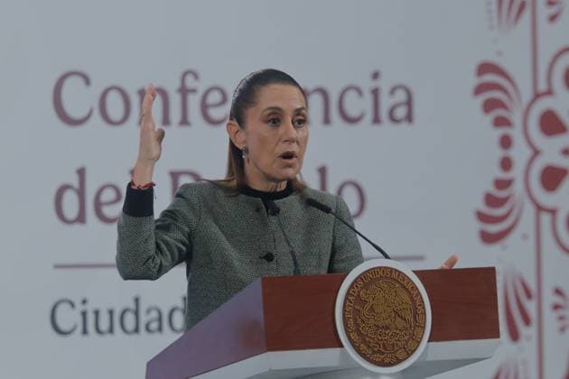 Mexico™s President Claudia Sheinbaum Holds News Conference Mexico s President Claudia Sheinbaum speaks about the budget increase for education of 7.1% over last year, 1.1 billion pesos during a news conference at National Palace. on September 12, 2025 in Mexico City, Mexico. (Photo by Carlos Santiago Eyepix Group) Copyright: xCarlosxSantiagox xEyepixxGroupx CS_12092025_170130