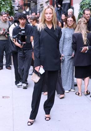 Celebs at the Calvin Klein Fashion Show Carolyn Murphy arrives at the Calvin Klein show during the fashion week in New York on September 12, 2025. Photo by Charles Guerin ABACAPRESS.COM New York NY  Copyright: xGuerinxCharles ABACAx