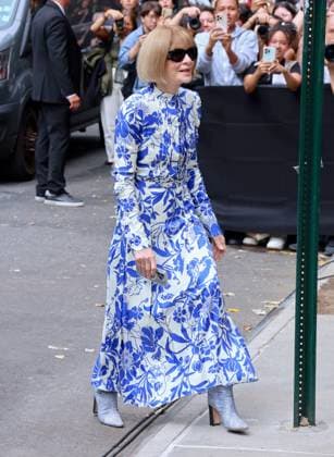 Celebs at the Calvin Klein Fashion Show Anna Wintour arrives at the Calvin Klein show during the fashion week in New York on September 12, 2025. Photo by Charles Guerin ABACAPRESS.COM New York NY  Copyright: xGuerinxCharles ABACAx