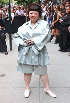 Celebs at the Calvin Klein Fashion Show Naomi Watanabe arrives at the Calvin Klein show during the fashion week in New York on September 12, 2025. Photo by Charles Guerin ABACAPRESS.COM New York NY  Copyright: xGuerinxCharles ABACAx