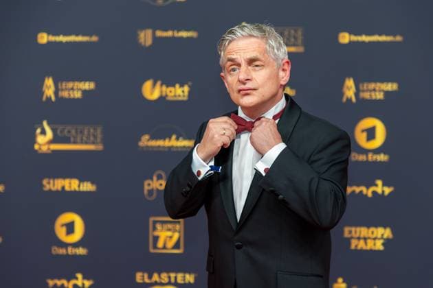 Goldene Henne 2025 award ceremony 12 09 2025 Leipzig, Messe Allee 1 Leipziger Messe In the photo Volker Zack Michalowski, actor On Friday evening, the Goldene Henne 2025 award Copyright: xEHLxMedia BjörnxStachx 20250912_goldene-henne-teppich-2_23