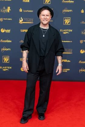 Goldene Henne 2025 award ceremony 12 09 2025 Leipzig, Messe Allee 1 Leipziger Messe In the photo Johannes Oerding, singer On Friday evening, the Goldene Henne 2025 award ceremony, jointly Copyright: xEHLxMedia BjörnxStachx 20250912_goldene-henne-teppich-2_39