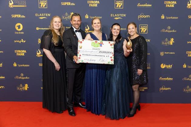Goldene Henne 2025 award ceremony 12 09 2025 Leipzig, Copyright: xEHLxMedia BjörnxStachx 20250912_goldene-henne-kinderklinikkonzerte_1