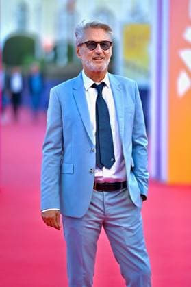 Deauville Nouvelle Vague Screening FC Antoine de Caunes attending the Nouvelle Vague screening as part of the 51th Deauville American Film Festival on September 12, 2025 in Deauville, France. Photo by Franck Castel ABACAPRESS.COM Deauville France  Copyright: xCastelxFranck ABACAx