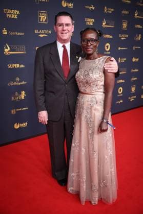 Goldene Henne 2025 Red Carpet Red Carpet Andrej Hermlin with wife Joyce Hermlin Goldene Henne 2025, 12 09 2025, Leipzig Copyright: xEventpressxFuhrx
