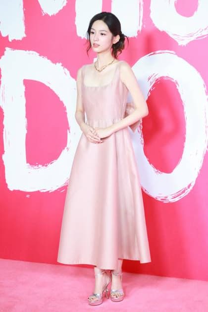 SHANGHAI, CHINA - SEPTEMBER 12: Actress Zhou Ye attends the opening event of Miss Dior Exhibition: Whispers Exhibition on September 12, 2025 in Shanghai, China.  Copyright: xVCGx 111590578023