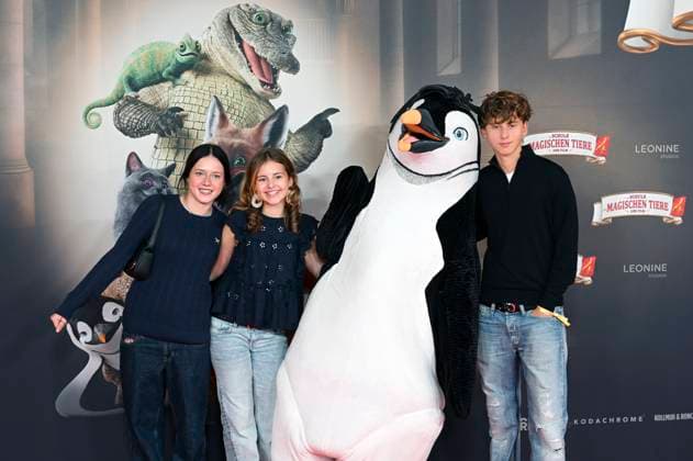 Guest, Malya Tucic and at the premiere of the movie Die Schule der magischen Tiere 4 at Mathäser Filmpalast Munich, 12 09 2025 Foto:xR.xHeinex xFuturexImagex tiere_5904