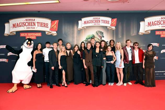 Cast and crew at the premiere of the movie Die Schule der magischen Tiere 4 at Mathäser Filmpalast Munich, 12 09 2025 Foto:xR.xHeinex xFuturexImagex tiere_5919