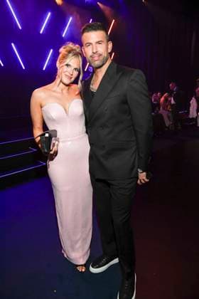 abb Jessie Noe Scheuermann and Jay Khan as guests at the after-show party at the Goldene Henne 2025 awards ceremony at Messe Leipzig on 12 09 2025