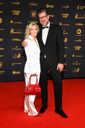 abb Sue Rosenblatt and Andre Stade as guests on the red carpet at the Golden Hen 2025 awards ceremony at Messe Leipzig on 12 09 2025