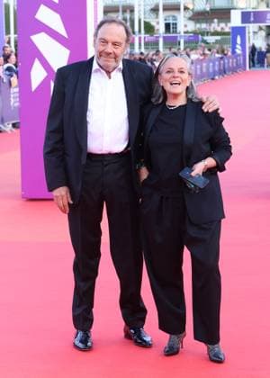Xavier Couture et Emmanuelle Gaume à la première du film Nouvelle Vague lors du 51éme Festival du Cinema Américain de Deauville le 12 septembre 2025 Denis Guignebourg Bestimage Premiere of the film Nouvelle Vague at the 51st Deauville American Film Festival on September 12, 2025 Deauville France  Copyright: xDenisxGuignebourgx xBestimagexDenisxGuignebourgx xBestimagex