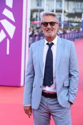 Antoine de Caunes at the premiere of the film Nouvelle Vague at the 51st Deauville American Film Festival on September 12, 2025 Denis Guignebourg Bestimage Premiere of the film Nouvelle Vague at the 51st Deauville American Film Festival on September 12, 2025 Deauville France  Copyright: xDenisxGuignebourgx xBestimagexDenisxGuignebourgx xBestimagex