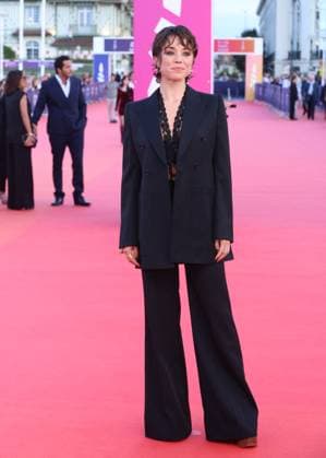 Alice Isaaz à la première du film Nouvelle Vague lors du 51éme Festival du Cinema Américain de Deauville le 12 septembre 2025 Denis Guignebourg Bestimage Premiere of the film Nouvelle Vague at the 51st Deauville American Film Festival on September 12, 2025 Deauville France  Copyright: xDenisxGuignebourgx xBestimagexDenisxGuignebourgx xBestimagex
