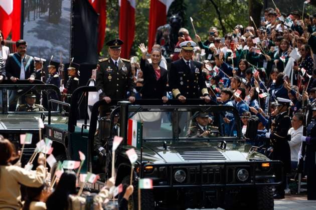 (L-R) Minister of Mexican National Defense, Ricardo Trevilla Trejo, Mexico s President Claudia Sheinbaum Pardo and the Minister of the Mexico s Navy, Raymundo Morales Angeles, arrive at the commemorative ceremony for the 178th anniversary of the NioÂ±os Heroes of Chapultepec at the Altar of the Fatherland in the Castillo de Chapultepec. on September 13, 2025 in Mexico City, Mexico. Mexico City Mexico - ZUMAe321 20250913_zia_e321_029 Copyright: xLuisxBarronx