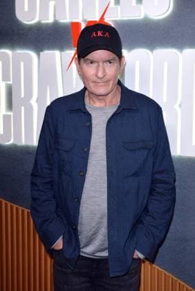 LAS VEGAS, NEVADA - SEPTEMBER 13: Charlie Sheen at Netflix s Canelo v Crawford Fight Night at Allegiant Stadium on September 13, 2025 in Las Vegas, Nevada. Copyright: xDeexDeexCarterx