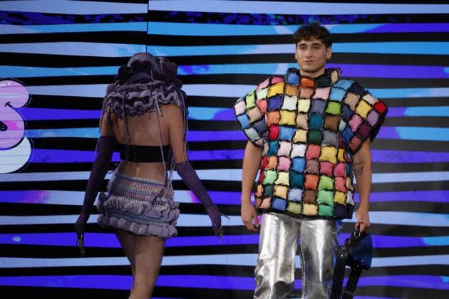 September 2025 New York Fashion Week New York Fashion Week 2025, promoted by Art Hearts Fashion, dazzles at the Angel Orensanz Foundation in Lower Manhattan, New York, United States, on September 13, 2025, where the collections of Mila Hoffman, Kena, and Chavelis Playhouse shine. A fashion show brimming with creativity, avant-garde, and style, it reaffirms New York as the fashion capital of the world and celebrates talent and diversity on the runway. New York United States Copyright: xDeccioxSerranox originalFilename: serrano-notitle250913_npCCO.jpg