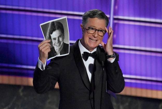 Stephen Colbert speaks onstage at the 77th annual Primetime Emmy Awards at the Peacock Theater in Los Angeles on Sunday, September 14, 2025.  LAP20250914704 JIMxRUYMEN
