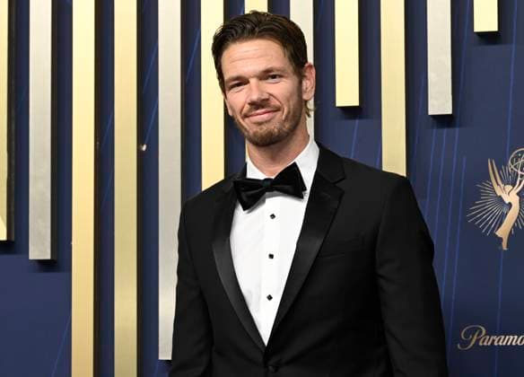 Jon Beavers arrives for the 77th annual Primetime Emmy Awards at the Peacock Theater in Los Angeles on Sunday, September 14, 2025.  LAP20250914714 JohnxMcCoy