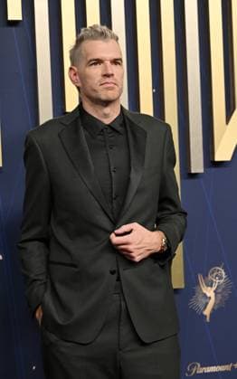 Timothy Simons arrives for the 77th annual Primetime Emmy Awards at the Peacock Theater in Los Angeles on Sunday, September 14, 2025.  LAP2025091472 CHISxCHEW