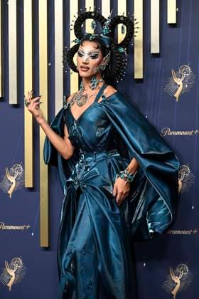 Arrietty from RuPaul s Drag Race, arrives for the 77th annual Primetime Emmy Awards at the Peacock Theater in Los Angeles on Sunday, September 14, 2025.  LAP20250914738 JohnxMcCoy