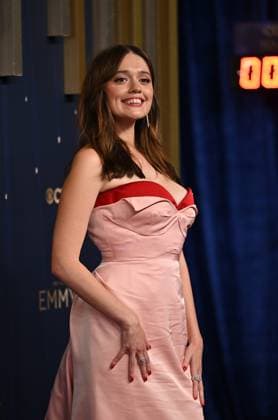 Aimee Lou Wood arrives for the 77th annual Primetime Emmy Awards at the Peacock Theater in Los Angeles on Sunday, September 14, 2025.  LAP20250914180 CHISxCHEW