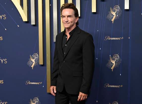Jeff Probst arrives for the 77th annual Primetime Emmy Awards at the Peacock Theater in Los Angeles on Sunday, September 14, 2025.  LAP20250914766 JohnxMcCoy