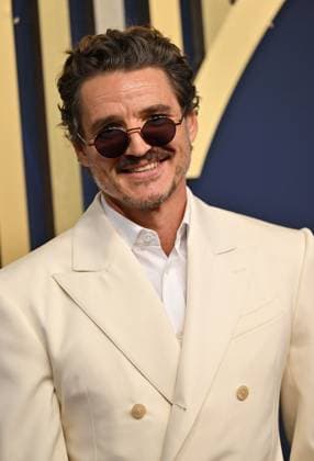 Pedro Pascal arrives for the 77th annual Primetime Emmy Awards at the Peacock Theater in Los Angeles on Sunday, September 14, 2025.  LAP20250914232 CHISxCHEW