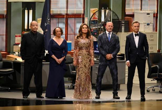 Ice-T, S. Epatha Merkerson, Mariska Hargitay, Christopher Meloni and Tony Goldwyn speak onstage at the 77th annual Primetime Emmy Awards at the Peacock Theater in Los Angeles on Sunday, September 14, 2025.  LAP202509145001 JIMxRUYMEN