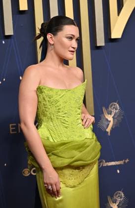 Isa Briones arrives for the 77th annual Primetime Emmy Awards at the Peacock Theater in Los Angeles on Sunday, September 14, 2025.  LAP20250914263 CHISxCHEW