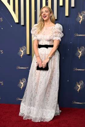 Abby Elliott arrives for the 77th annual Primetime Emmy Awards at the Peacock Theater in Los Angeles on Sunday, September 14, 2025.  LAP20250914792 JohnxMcCoy