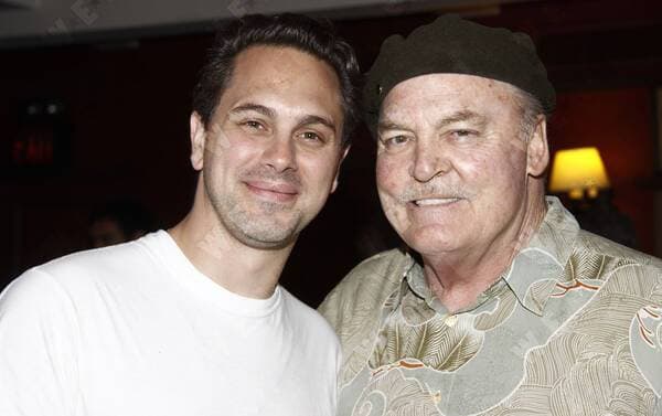 Thomas Sadoski and Stacy Keach SardiÂ’s Portrait Unveiling held at SardiÂ’s restaurant., New York City, United States WENN 3919930.jpg
