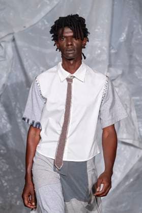 Gabe Gordon - Runway - Spring 2026, New York Fashion Week, USA - 14 Sep 2025 A model walks the runway for the Gabe Gordon fashion show during the Spring 2026 New York Fashion Week at DCTV in New York City. New York United States Copyright: xRonxAdarx xSOPAxImagesx _radar_gordon_20250914_20023