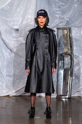 Gabe Gordon - Runway - Spring 2026, New York Fashion Week, USA - 14 Sep 2025 A model walks the runway for the Gabe Gordon fashion show during the Spring 2026 New York Fashion Week at DCTV in New York City. New York United States Copyright: xRonxAdarx xSOPAxImagesx _radar_gordon_20250914_20026