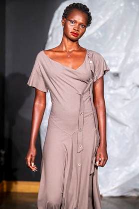 Gabe Gordon - Runway - Spring 2026, New York Fashion Week, USA - 14 Sep 2025 A model walks the runway for the Gabe Gordon fashion show during the Spring 2026 New York Fashion Week at DCTV in New York City. New York United States Copyright: xRonxAdarx xSOPAxImagesx _radar_gordon_20250914_20046