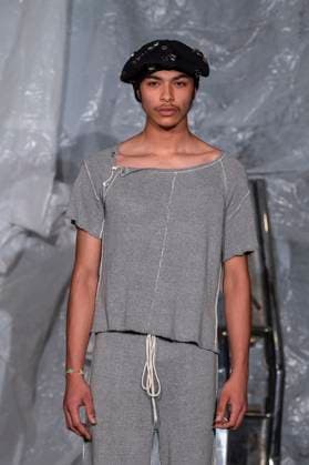 Gabe Gordon - Runway - Spring 2026, New York Fashion Week, USA - 14 Sep 2025 A model walks the runway for the Gabe Gordon fashion show during the Spring 2026 New York Fashion Week at DCTV in New York City. New York United States Copyright: xRonxAdarx xSOPAxImagesx _radar_gordon_20250914_20074