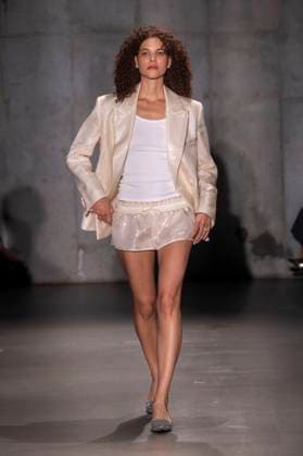 Bach Mai - Runway - Spring 2026, New York Fashion Week, USA - 14 Sep 2025 A model walks the runway for the Bach Mai fashion show during the Spring 2026 New York Fashion Week at Genesis House in New York City. New York United States Copyright: xRonxAdarx xSOPAxImagesx _radar_mai_20250914_20768