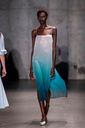 Bach Mai - Runway - Spring 2026, New York Fashion Week, USA - 14 Sep 2025 A model walks the runway for the Bach Mai fashion show during the Spring 2026 New York Fashion Week at Genesis House in New York City. New York United States Copyright: xRonxAdarx xSOPAxImagesx _radar_mai_20250914_20810