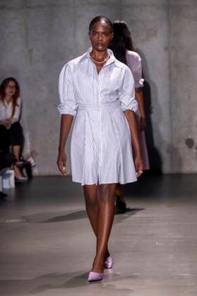 Bach Mai - Runway - Spring 2026, New York Fashion Week, USA - 14 Sep 2025 A model walks the runway for the Bach Mai fashion show during the Spring 2026 New York Fashion Week at Genesis House in New York City. New York United States Copyright: xRonxAdarx xSOPAxImagesx _radar_mai_20250914_20863