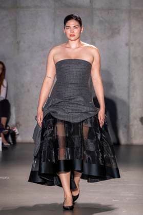 Bach Mai - Runway - Spring 2026, New York Fashion Week, USA - 14 Sep 2025 A model walks the runway for the Bach Mai fashion show during the Spring 2026 New York Fashion Week at Genesis House in New York City. New York United States Copyright: xRonxAdarx xSOPAxImagesx _radar_mai_20250914_20931