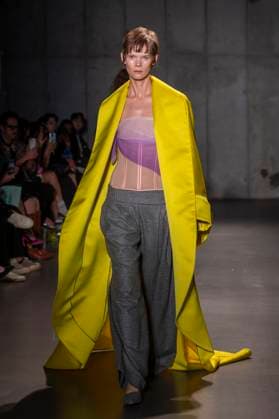 Bach Mai - Runway - Spring 2026, New York Fashion Week, USA - 14 Sep 2025 A model walks the runway for the Bach Mai fashion show during the Spring 2026 New York Fashion Week at Genesis House in New York City. New York United States Copyright: xRonxAdarx xSOPAxImagesx _radar_mai_20250914_20955